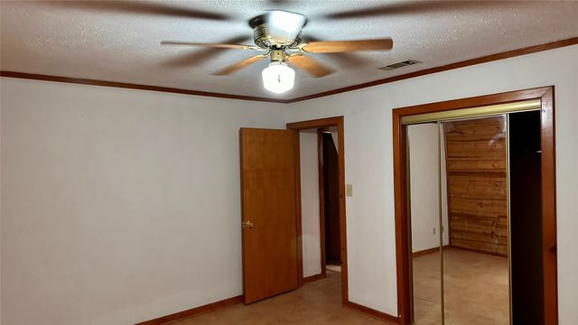 126 N Garza Road, Shady Shores, TX 76208