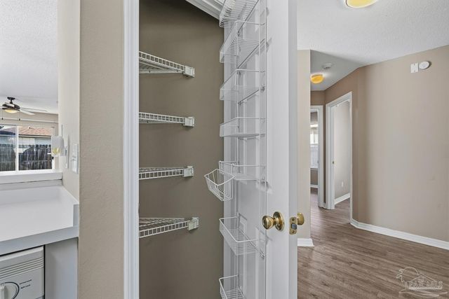 1099 Antigua Cir, Pensacola, FL 32506