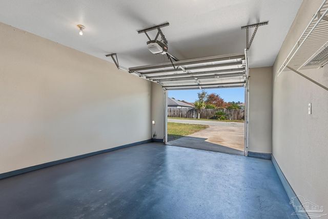 1099 Antigua Cir, Pensacola, FL 32506