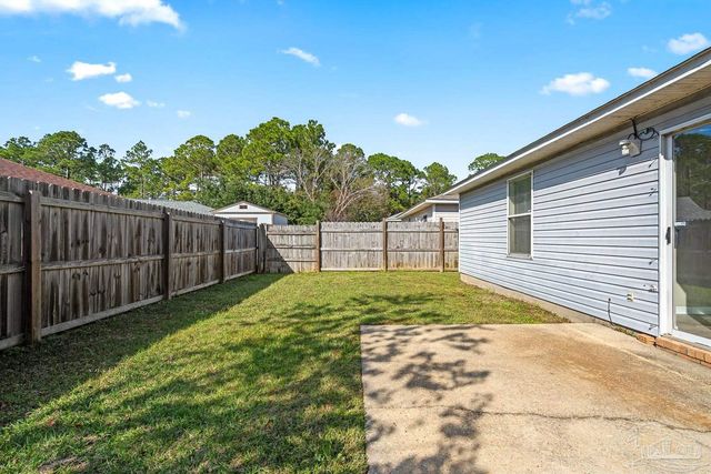 1099 Antigua Cir, Pensacola, FL 32506