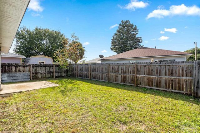 1099 Antigua Cir, Pensacola, FL 32506