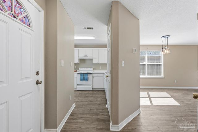 1099 Antigua Cir, Pensacola, FL 32506