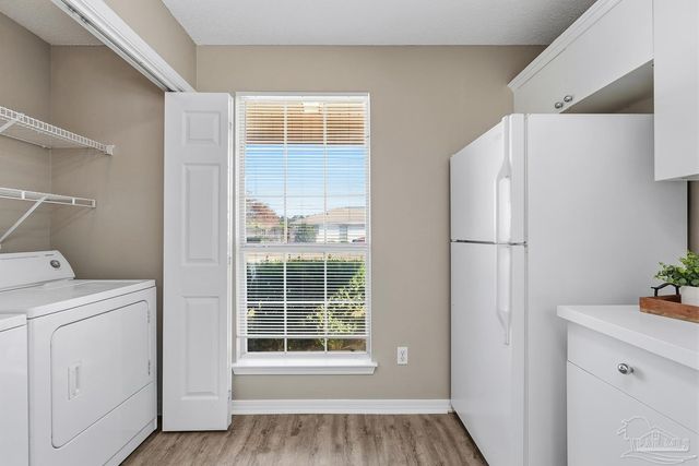 1099 Antigua Cir, Pensacola, FL 32506