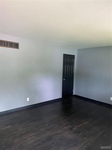 922 Everglade Court, St Louis, MO 63137