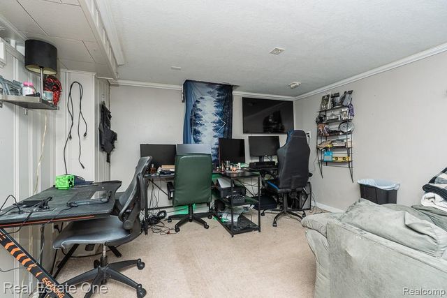 9012 Roosevelt Street, Taylor, MI 48180