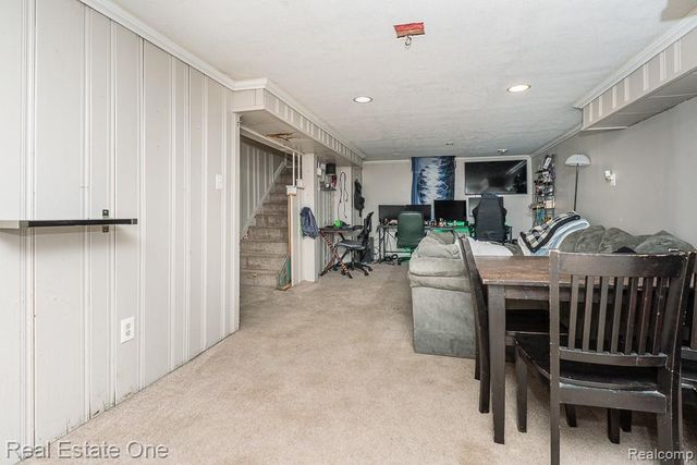 9012 Roosevelt Street, Taylor, MI 48180