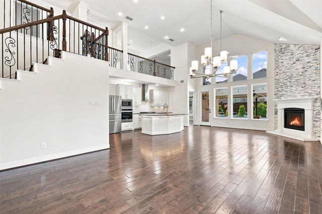 1317 Mary Horn Drive, Aubrey, TX 76227