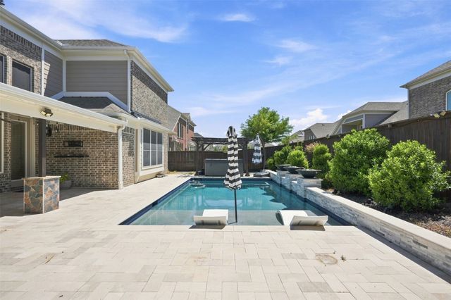 1317 Mary Horn Drive, Aubrey, TX 76227