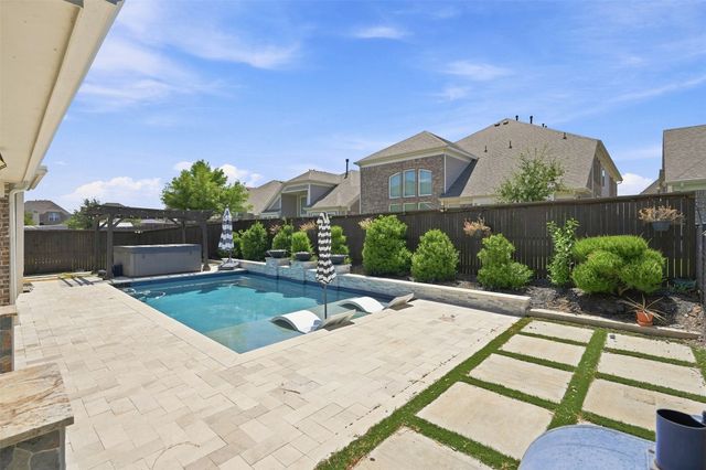 1317 Mary Horn Drive, Aubrey, TX 76227