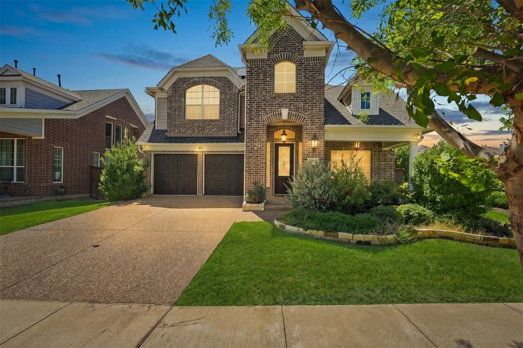 1317 Mary Horn Drive, Aubrey, TX 76227