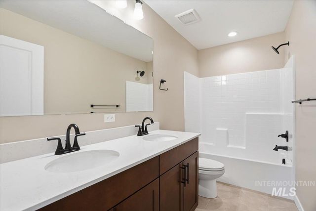 551 Thurso Ln, Middleton, ID 83644