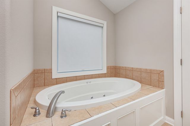 12415 NW 110th Avenue, Granger, IA 50109