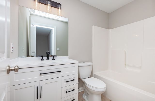 12415 NW 110th Avenue, Granger, IA 50109