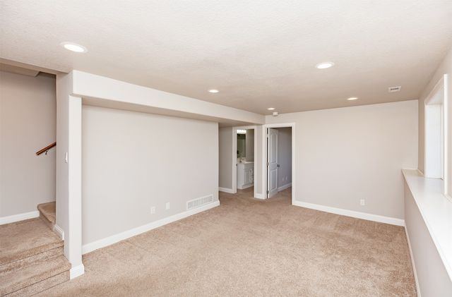 12415 NW 110th Avenue, Granger, IA 50109