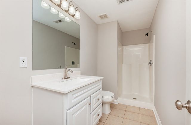 12415 NW 110th Avenue, Granger, IA 50109