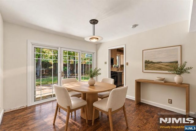 29 Addison Place, Ho-ho-kus, NJ 07423