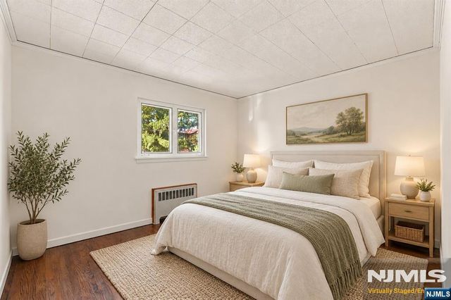 29 Addison Place, Ho-ho-kus, NJ 07423