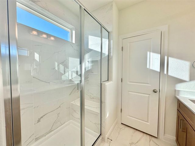 541 Porter Country PKWY, Buda, TX 78610