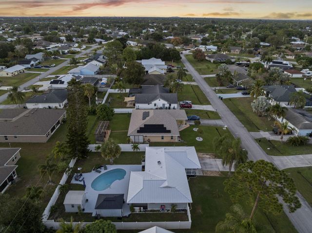 1658 SW Gemini Lane, Port St Lucie, FL 34984