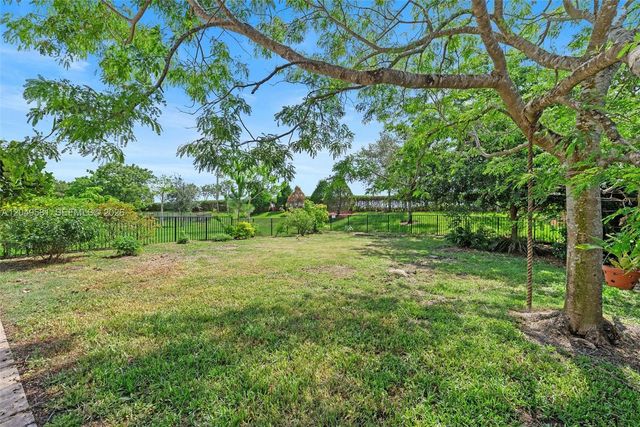8530 Miralago Way, Parkland, FL 33076