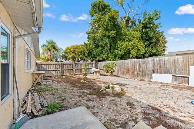 3243 SEFFNER DRIVE, Holiday, FL 34691