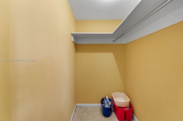 110 Lake Meryl Drive 216, West Palm Beach, FL 33411