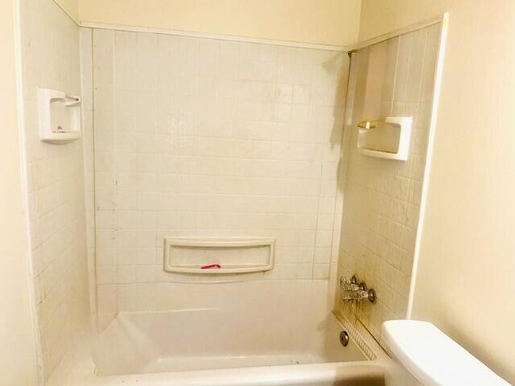 Image 9 of property listing at 615 Era Street, San Angelo, TX 76905