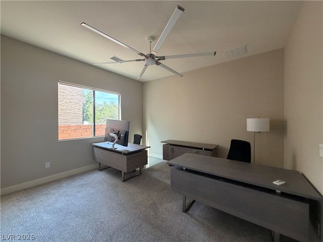 66 Pristine Glen Street, Las Vegas, NV 89135