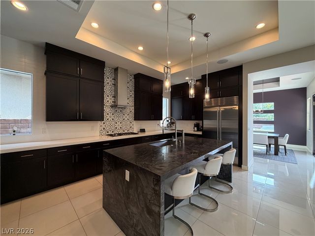 66 Pristine Glen Street, Las Vegas, NV 89135