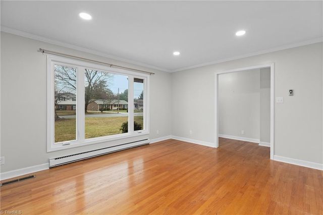 3009 Wellingford Drive, High Point, NC 27265