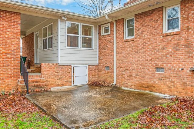 3009 Wellingford Drive, High Point, NC 27265