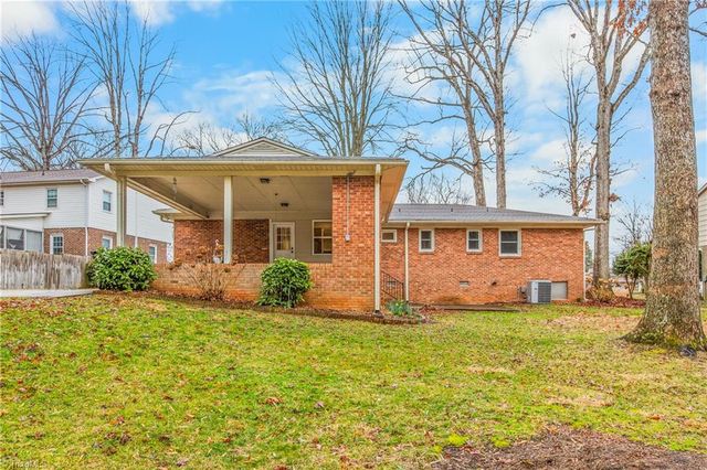 3009 Wellingford Drive, High Point, NC 27265