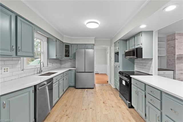 3009 Wellingford Drive, High Point, NC 27265