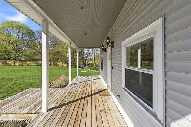 11 Heights Avenue, Warwick, RI 02889