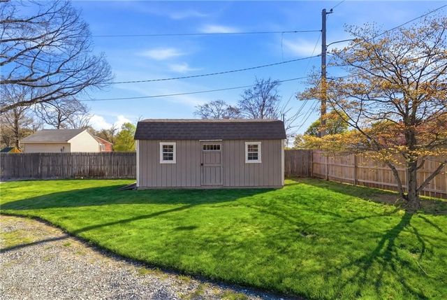 11 Heights Avenue, Warwick, RI 02889