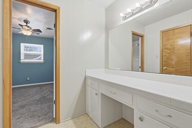 107 N 7th Street, Krum, TX 76249