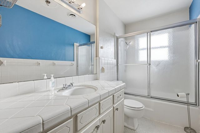 107 N 7th Street, Krum, TX 76249