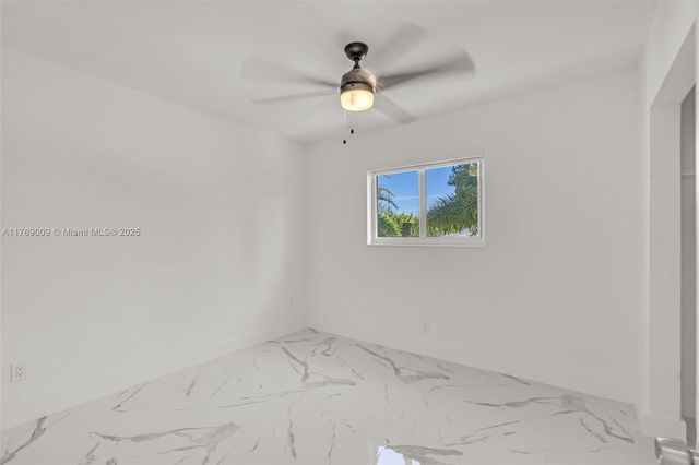 5241 Redwood Ct, Plantation, FL 33317