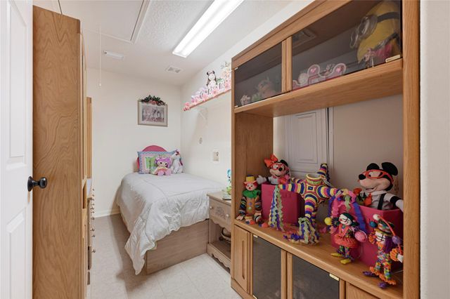 15306 Progress Ridge Way, Cypress, TX 77429