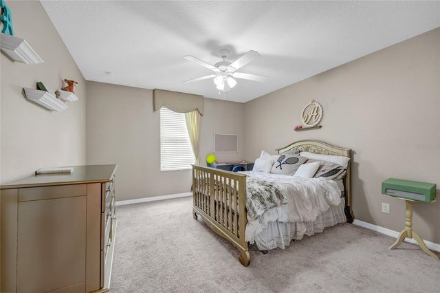 10037 LEYBURN COURT, Orlando, FL 32825