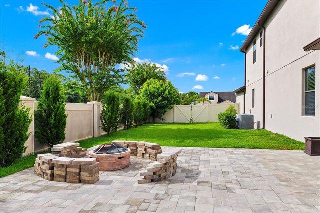 10037 LEYBURN COURT, Orlando, FL 32825