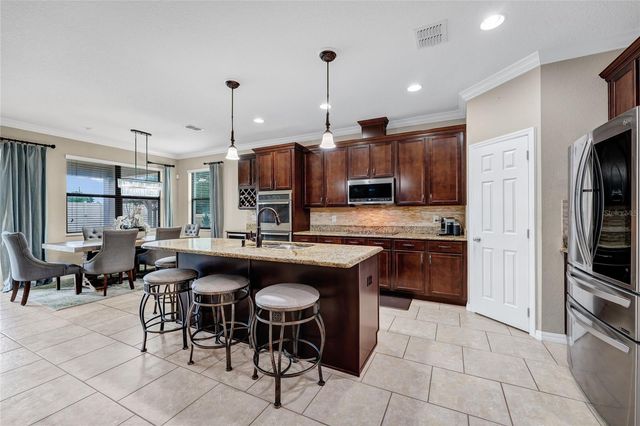 10037 LEYBURN COURT, Orlando, FL 32825