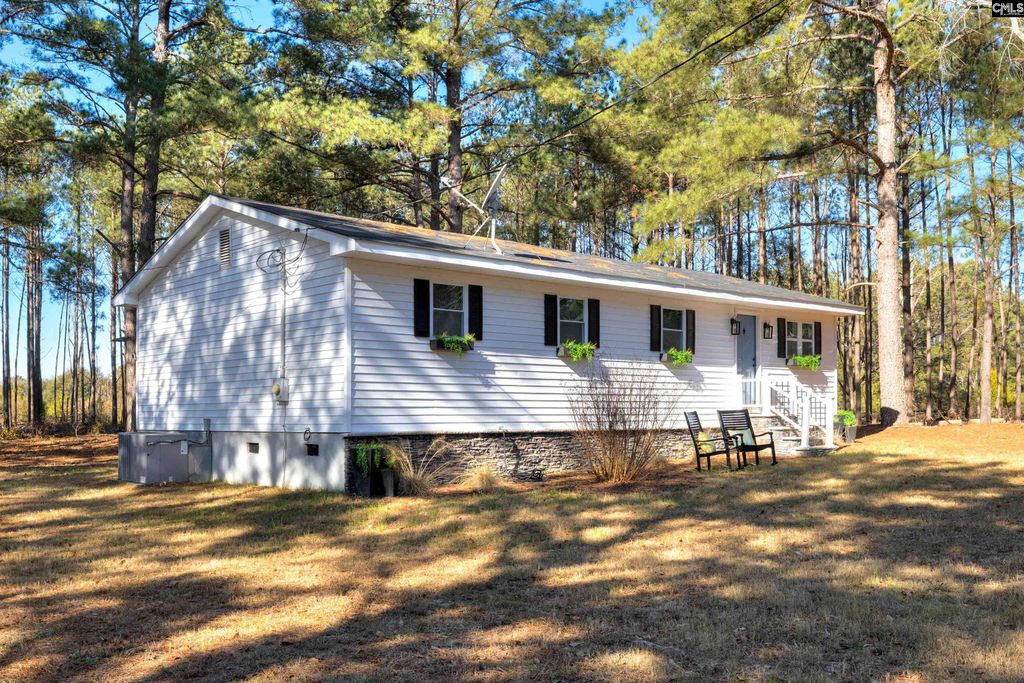 8107 Black River Road, Rembert, SC 29128