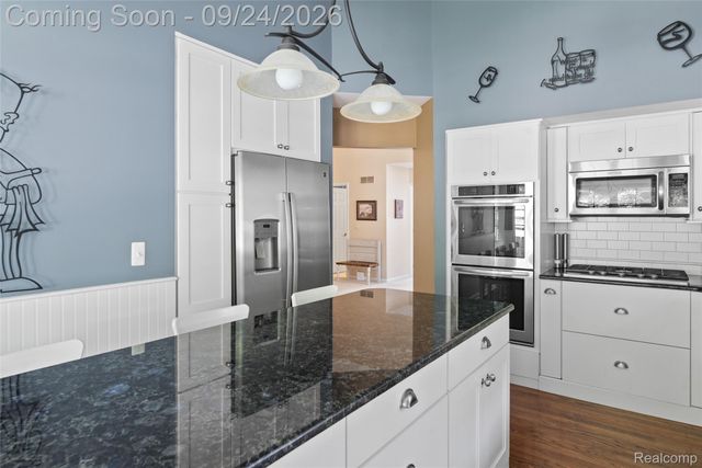 47543 Arbor Trail, Northville Township, MI 48168
