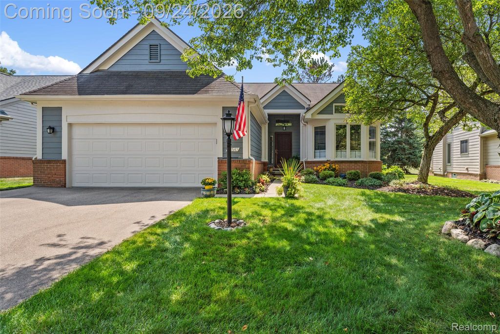47543 Arbor Trail, Northville Township, MI 48168