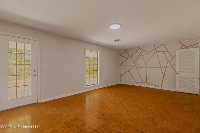 1404 Kimwood Drive, Jackson, MS 39211