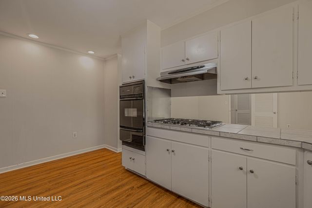 1404 Kimwood Drive, Jackson, MS 39211