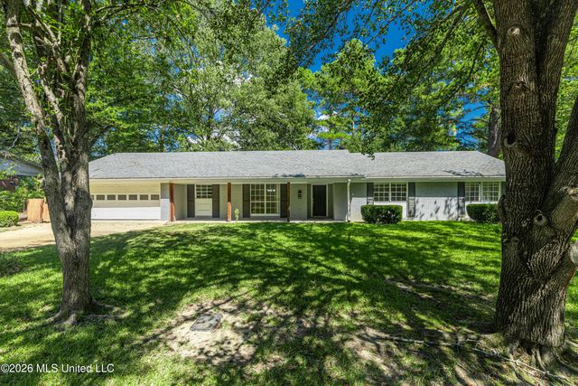 1404 Kimwood Drive, Jackson, MS 39211