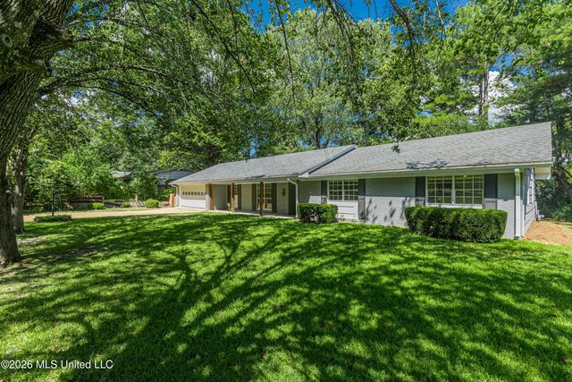 1404 Kimwood Drive, Jackson, MS 39211