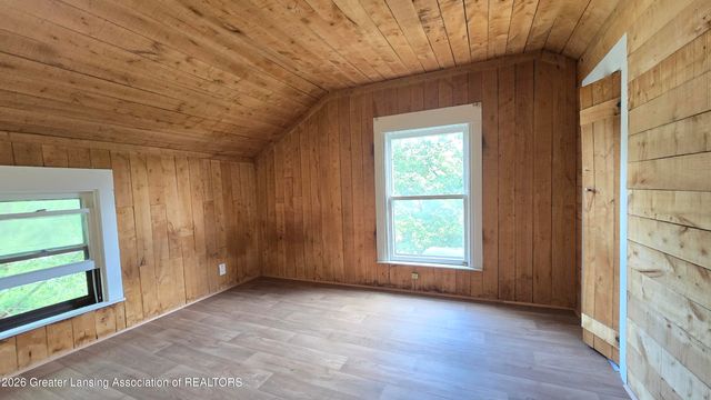 920 Vine Street, Lansing, MI 48912